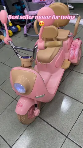 With music and lights twin motor good for 2 to 7yrs old #tiktokshopph99 #TiktokShopFunPayday #mura #sale #tiktokshopfuntasticpayday #bonggangfridayfriyay #fantasticpaydaysale 