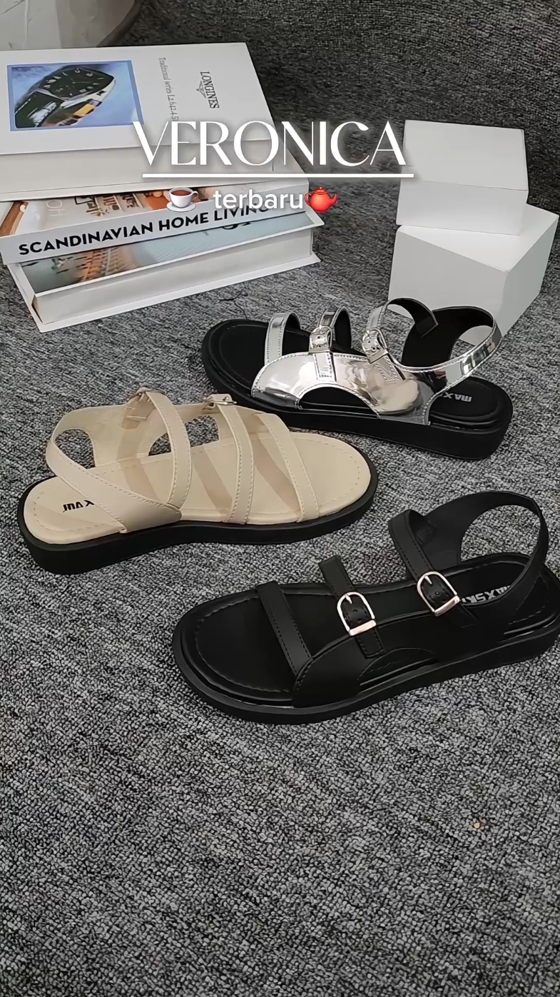 new sandals 🤩ada gebrakan lagi nih mumpung lagi promo 30 an buruan🤩#sandalgunung #sandalkoreanstyle #sandalkekinian #sandalwanita #sandalcewekmurahbagus #fyp #sepatuwanita #sandalteplek #sandalviral🔥🔥 #fyp