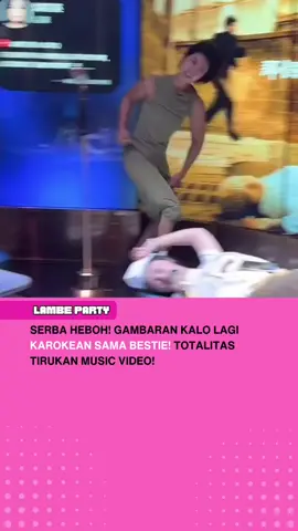 Servernya ampe bingung mau taro dimana😭 [Cc : IG / chinainsider] #mandarin #funny #karaoke #musicvideo #china 