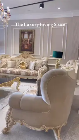 Luxury Sofa Now On Public Demand #royalfamily #chiniotiwonders #royalsofa #chinioti #furniture #carved 