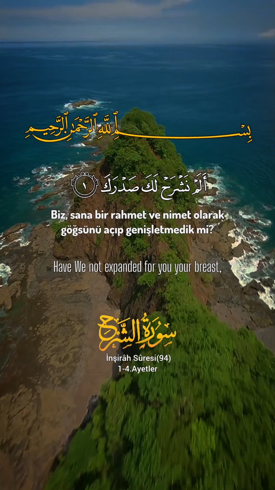 İnşirah Sûresi 1-4.Ayetler tefsiri: “Senin kalbini açıp genişletmedik mi?” diye çevirdiğimiz 1. âyetteki “şerh-i sadr” kavramını Râgıb el-İsfahânî, “kalbin ilâhî bir nur ile Allah tarafından bir huzur ve sükûnet, bir rahatlık ile genişletilmesi” şeklinde açıklamıştır (el-Müfredât, “şrh” md.). Hz. Peygamber’in kalbinin açılıp genişletilmesi ifadesini, Zümer sûresinin 22. âyeti de dikkate alındığında, onun beşerî idrak kapasitesinin vahiy ile arttırıldığına ve âzami seviyeye çıkarıldığına işaret olarak anlamak uygun olur. Ayrıca müfessirler bunu, ona indirilen vahyi anlaması, koruması ve peygamberlik görevini yerine getirebilmesi için kendisine verilmiş olan zihin açıklığı, mâneviyat yüksekliği gibi mânalarla da açıklamışlardır. Bazı müfessirler ise Duhâ sûresinin devamı mahiyetinde olan bu âyetlerde, bir süre ara verilmiş olan vahyin yeniden başlamasıyla Hz. Peygamber’in mâneviyatının güçlendirildiğine değinildiği kanaatindedir. 2 ve 3. âyetlerde, Resûlullah’ın belini büktüğü bildirilen “yükün kaldırılması”ndan maksadın ne olduğu konusunda yapılan açıklamalar içinde (bk. Râzî, XXXII, 4-5) en zayıf olanı “günahlarının, hatalarının bağışlanmış olması” şeklindeki yorumdur. Çünkü onun Câhiliye döneminde puta tapmadığı bilinmektedir, herhangi bir günah işlediği de sabit değildir. Esasen İslâm tebliğ edilmeden onun yasaklarını çiğnemenin günah olduğundan da söz edilemez. İslâm’dan sonra bazı ictihad hataları olmuşsa bunlar da –miktarı az olsa bile– ecir ve sevap vesilesidir. Çünkü isabetli ictihada on, isabetsiz ictihada bir sevap vardır (Buhârî, “İ‘tisâm”, 13, 21; Müslim, “Akziye”, 15; ayrıca bk. Tevbe 9/43; Fetih 48/2). Bize göre Allah’ın bir lutuf olarak onun omuzlarından kaldırdığı yük iki şekilde açıklanabilir: a) Arasında yaşadığı topluluğun inanç ve ahlâk yönünden içine düştüğü durumdan dolayı duyduğu ıstırabın İslâm sayesinde kaldırılması; b) Bâtıla karşı verdiği çetin mücadelede birçok ilâhî destek ve inayete mazhar kılınması. Hz. Peygamber’in “adının ve sanının yüceltilmesi”ne müfessirler, Resûlullah’ın adının mukaddes kitaplarda zikredilmesini ve geleceğinin müjdelenmesini, kelime-i şehâdette onun isminin Allah’ın ismiyle birlikte yer almasını, gökyüzünde melekler, yeryüzünde müminler tarafından hürmetle anılmasını, Kur’an’da Allah’a itaatle birlikte ona da itaat edilmesinin emredilmesini örnek gösterirler (bk. Şevkânî, V, 542). Âlemlere rahmet olarak gönderilmiş olması da (bk. Enbiyâ 21/107) onun şanının yüceltildiğini ifade eder. Ayrıca bu âyeti, ileride Resûlullah’ın isminin ve tebliğ ettiği dinin bütün dünyada tanınıp yayılacağını bildiren bir müjde olarak anlamak da mümkündür. Yine, Kur’an’da onun müstesna niteliklerini, Allah katındaki konumu ve değerini açıklayan âyetler de bu bağlamda “adını sanını yüceltme” olarak değerlendirilebilir. . . . #HzMuhammedsav  #Kuran #قرآن_كريم #islamivideolar  #sünnet #Mümin #müslüman  #fypp #dua 