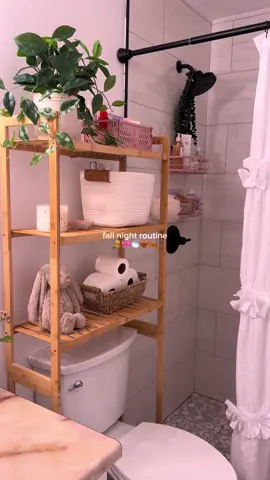 fall night routine 🧸🎀🛁🤎🍂 #nightroutine #nightdoneright #bedtime #bedtimeroutine #unwind #unwindwithme #girlythings #girly #girlytok #girlygirl #autumn #fall 