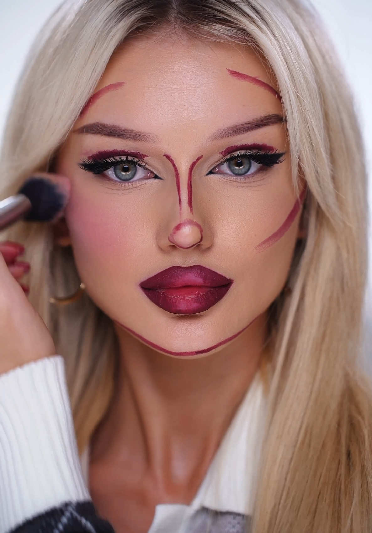 Wine makeup with one pencil 🍷