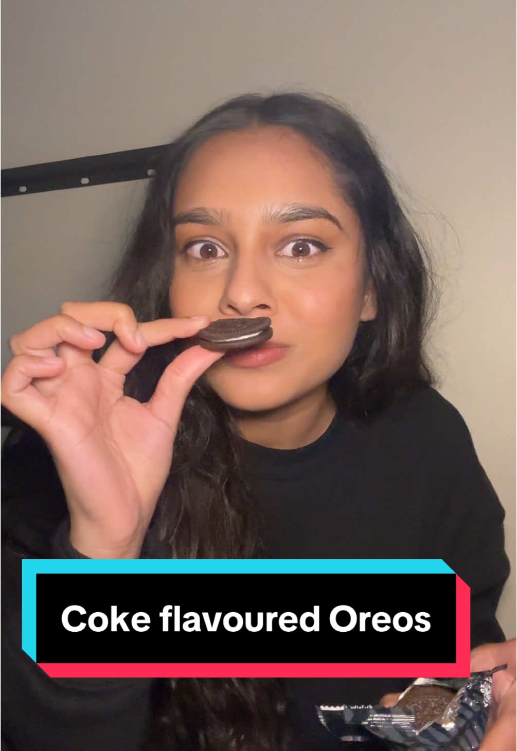 Trying Coke flavoured Oreos 😬 #coke #oreo 