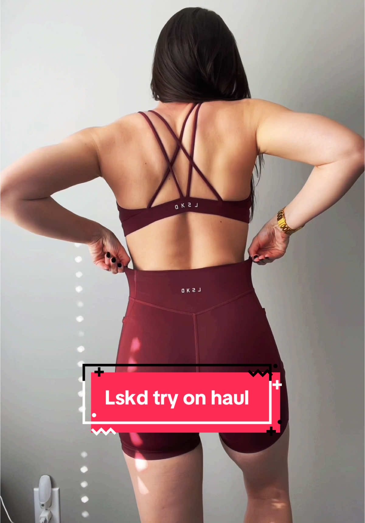 Replying to @SarahLiftsx say less 🤗  I ordered small in the bras and medium in the bottoms, very true to size!  #lskdcreator #lskd #activewear #tryonhaul #athleticwear #workoutsets #gymfits #gymootd 