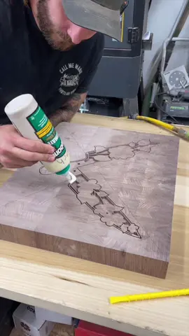 I don’t know why but knives and flowers just go together 😆 I absolutely loved making this board! I used walnut for the base and 5 different wood types for the inlays. #woodworking #cuttingboard #fyp 