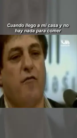 #MichelLotito un francés que come de todo, proximamente estará comiendo el arsenal alemán, no quiere perderse nada con sabor metálico. . . . . . . . . . . #maximoriesgo #maximoriesgocapitulos #listamaxx #aunquetunolocreas #personasincreibles #impresionante