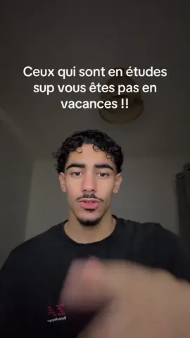 Le meilleur conseil que je peux vous donner c’est de bien prendre le temps de faire en sorte que tout soit acquis à la fin des vacances et de retourner à la fac avec moins de stress qu’avant les vacances, mais prenez le temps de profiter aussi ne vous fatiguez pas le cerveau ig : sdisofian