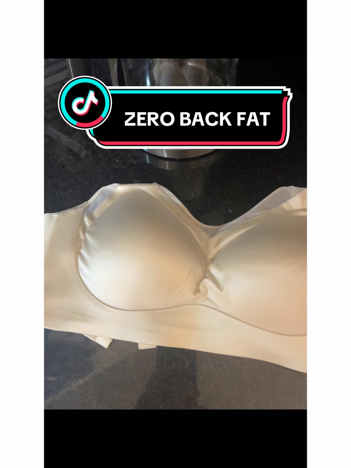 Zero back fat AND on sale?! #bra #tiktokshopfinds #braset 