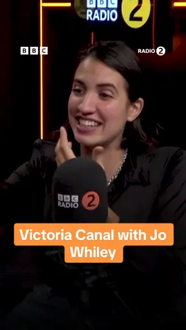 Victoria Canal talks to Jo about Glastonbury and lots more! 🧡 Listen to their full chat on BBC Sounds  #victoriacanal #jowhiley #coldplay 