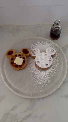 Disney christmas waffles🐭🌲❤️  #familybreakfast #easybreakfastrecipe #birchbendersbreakfast #christmas #christmasbaking #fyp #disneychristmas #disneywaffles #minniemouse #mickeymouse #christmastok #fyp #foryou #christmasaesthetic #snow #christmasbreakfast #ugc #christmascontent #aesthetic #waffles @Birch Benders #bakingaesthetic #christmasideas #holidays 