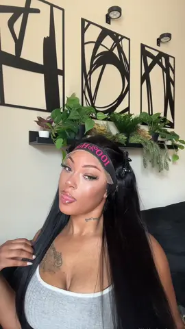 @karlami hair $198 for 30inch 13x4 straight wig!!! LINK IN BIO  #karlamihair #karlamiwig 