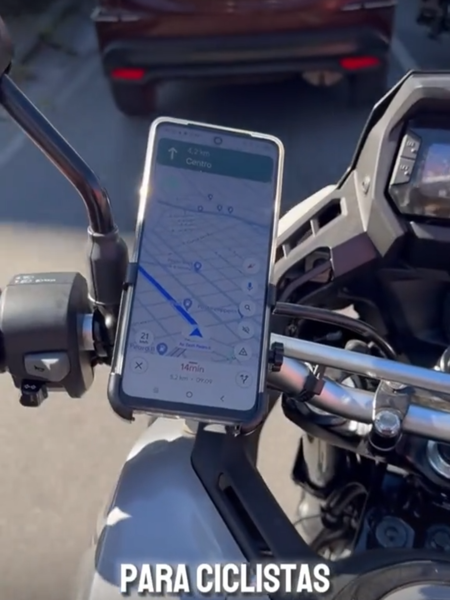 Novidade fresquinha!!!! Não fique mais perdido com o mais novo Suporte Celular Para Moto e Bike de Alumínio da It-Blue, modelo LE-019. Super seguro, celular não escorrega. Navegue, use mapas e ouça música com facilidade enquanto pilota. Resistente, ajustável e com carregador incluso! #suportecelularmoto #itblue #praticidadeonthego #motorbike #suporte #celular #carregadormoto #aluminio #suportedealuminilo #suportedemotometalicoseguro# O suporte mais seguro do momento você só encontra na Adel Cell Variedades. www.adelvariedades.com.br 27-99713-6421