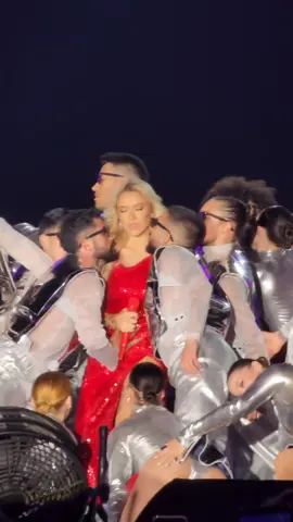 Stir me up! #hadise #hadiseaçıkgöz #hadiseacikgoz #konser #concert #dance #show #istanbul 