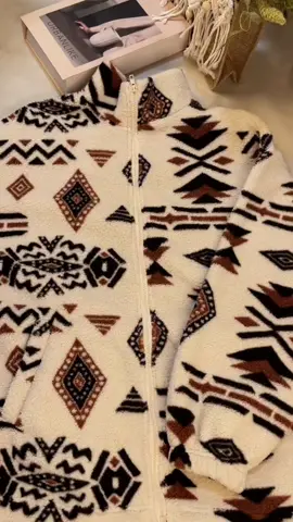plus size fashion #Spotlight #TrendNew #OOTD #FashionableDress #StylishOuterwear #fyp#us #NewArrivals #TikTokMakeMeBuyit #IGotltFromTikTok#TikTokshop #Fashion2024#womenswear #savingmoney 
