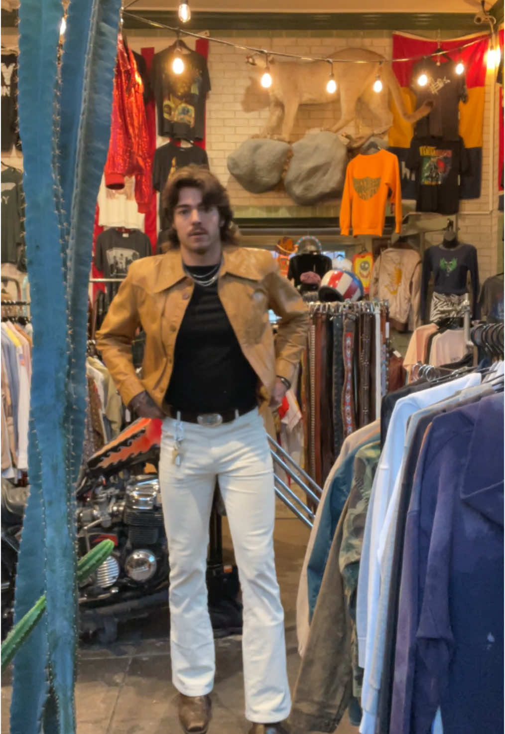 Lovin this lil life #OOTD #mensfashion #vintagefashion  #70sfashion #70smusic 