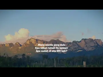 #FYP Atau di sita pahlawan🤣😂#kalimantan #merapun #gunu #viral_video #liburan #merantau #sulawesitenggara #trendingvideo #fyp 