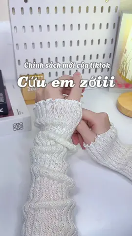 Anh chị đi qua giúp em 1fl với ạ 🙏✨#xuhuongtiktok #xuhuong2024 #unboxing #riview #trending #unboxingvideo #viral #viralvideo #tiktokvn 