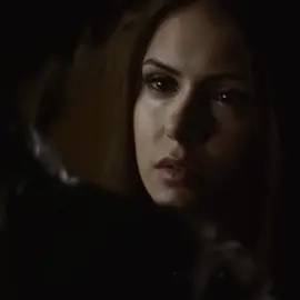 Their eyes contact>>|| #delena #damonsalvatore #elenagilbert #tvd #thevampirediaries #edit #fyp #brookeeyes #diewithasmile 