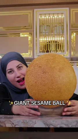 Alhirnya berhasil dan menguasai juga tekhnik goreng onde onde jumbo iniu😂😂😭👍 GIANT SESAME BALL SIAPA YG MAU KALIAN CHALLENGE BIKIN INI??? Comment sebanyak banyaknya 😂👍 #challenge #giantsesameball #cooking #ondeondejumbo #bolajumbo #masak #viral #tasyiathasyia 