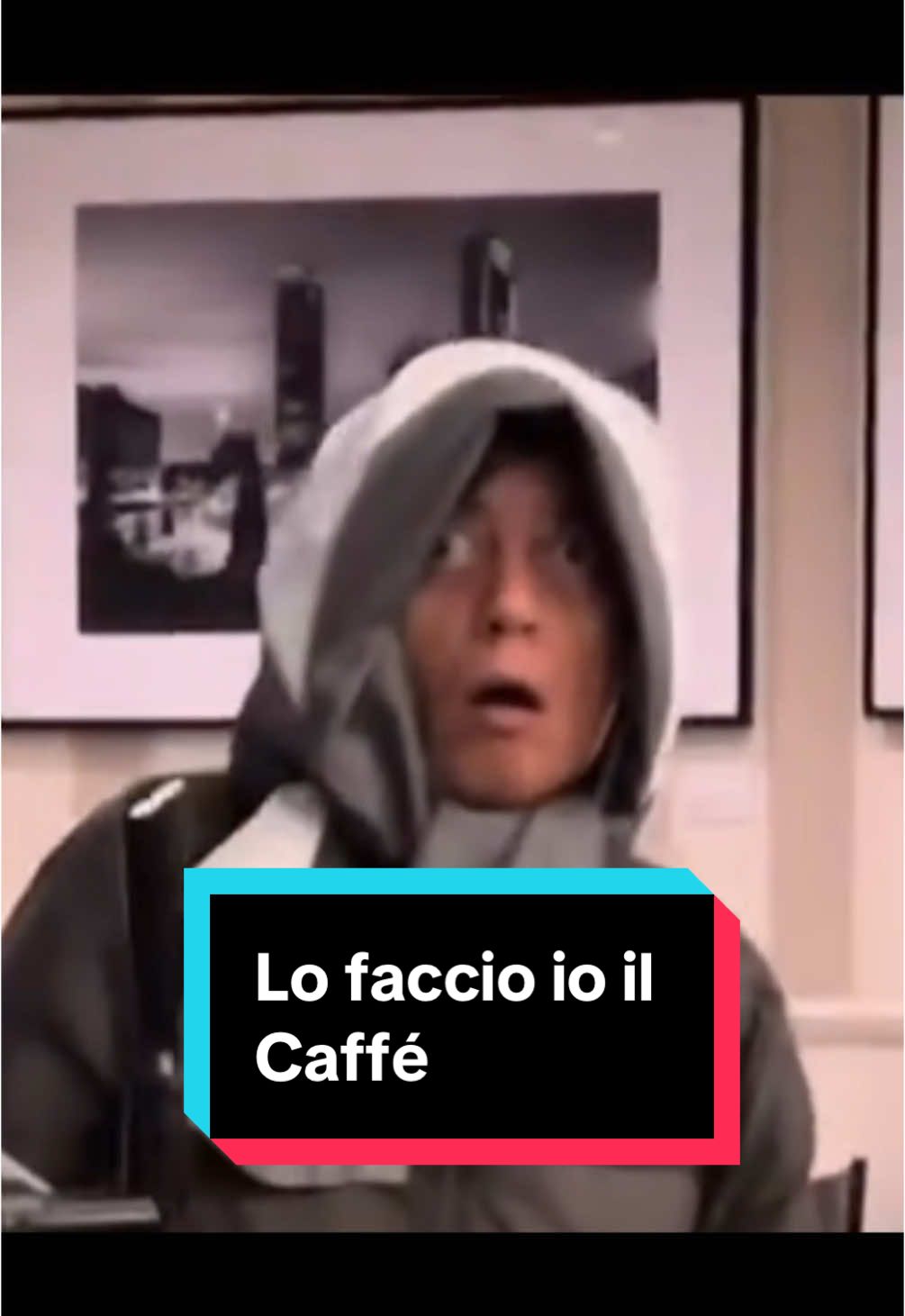 UN CAFFÉ?😂 #milan #milano #italy #italia 