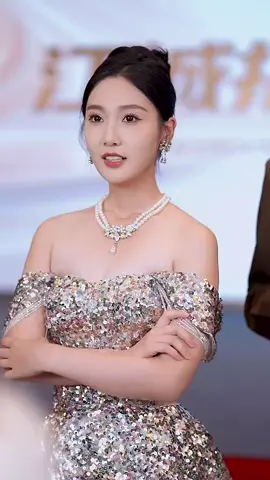 第1集：父親婚禮女兒打假後媽#因為一個片段看了整部劇 #好劇推薦 