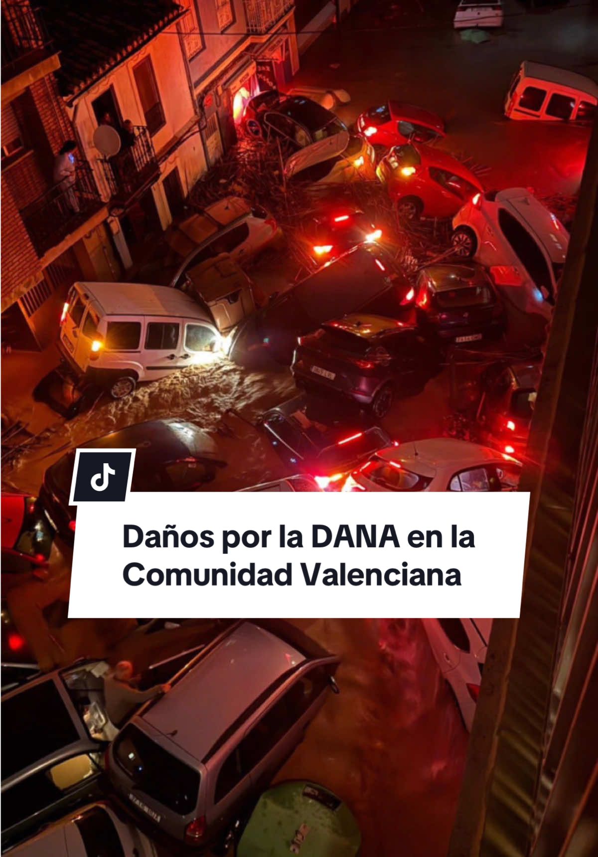 Esto es lo que eeta sucediendo en Valencia 💔 una devastadora DANA que ha dejado a cientos de perodnas afectadas e incluso victimas mortales…  Me han preguntado mucho sobre las perdidas materiales, hoy les quiero compartir esta información  Les envío mucho ánimo a todas aquellas familias afectadas 💜 #comunidadvalenciana #valencia #españa🇪🇦 #dana #lluvias #catastrofe #seguros #dañosmateriales #coches #sanchezabogados #asesorialegalclarayjusta #abogada 