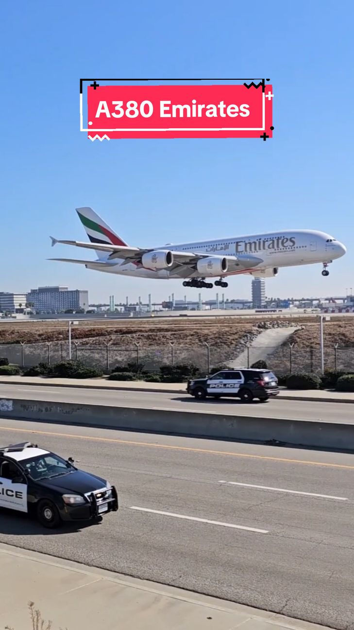 A380 Emirates landing Lax Airport #lax #losangeles #a380 #emirates #landing #plane #planespotting #Planetravel59 