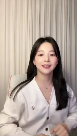 아팟트 아팟트 #아파트챌린지#로제#아파트 #TikTokLIVE #rose #APT 
