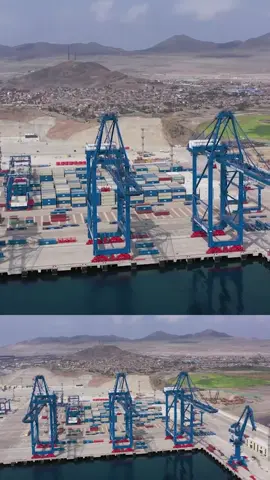🌏 ¡Chancay, el futuro del comercio marítimo en #Sudamérica! 🌏 A solo 80 km del #Callao, el #Megapuerto de #Chancay reducirá a casi la mitad el tiempo de traslado hacia Asia, impulsando nuevas oportunidades para la región. Con tecnología avanzada y una alianza #Perú - #China, este centro logístico clave transformará la conectividad global. #MegapuertoChancay #Chancay2024 #LogísticaGlobal #ComercioMarítimo #TransporteInternacional #RutaAsiaPacífico #ConectividadGlobal #InnovaciónLogística #LogísticaSostenible #ComercioPerú #ChancayCallao #GranefaLine #PuertosDelMundo #FuturoDelComercio #TendenciasLogísticas  *Este video reúne información de diversas fuentes confiables y utiliza imágenes de múltiples autores, quienes contribuyen con su visión única para enriquecer el contenido.