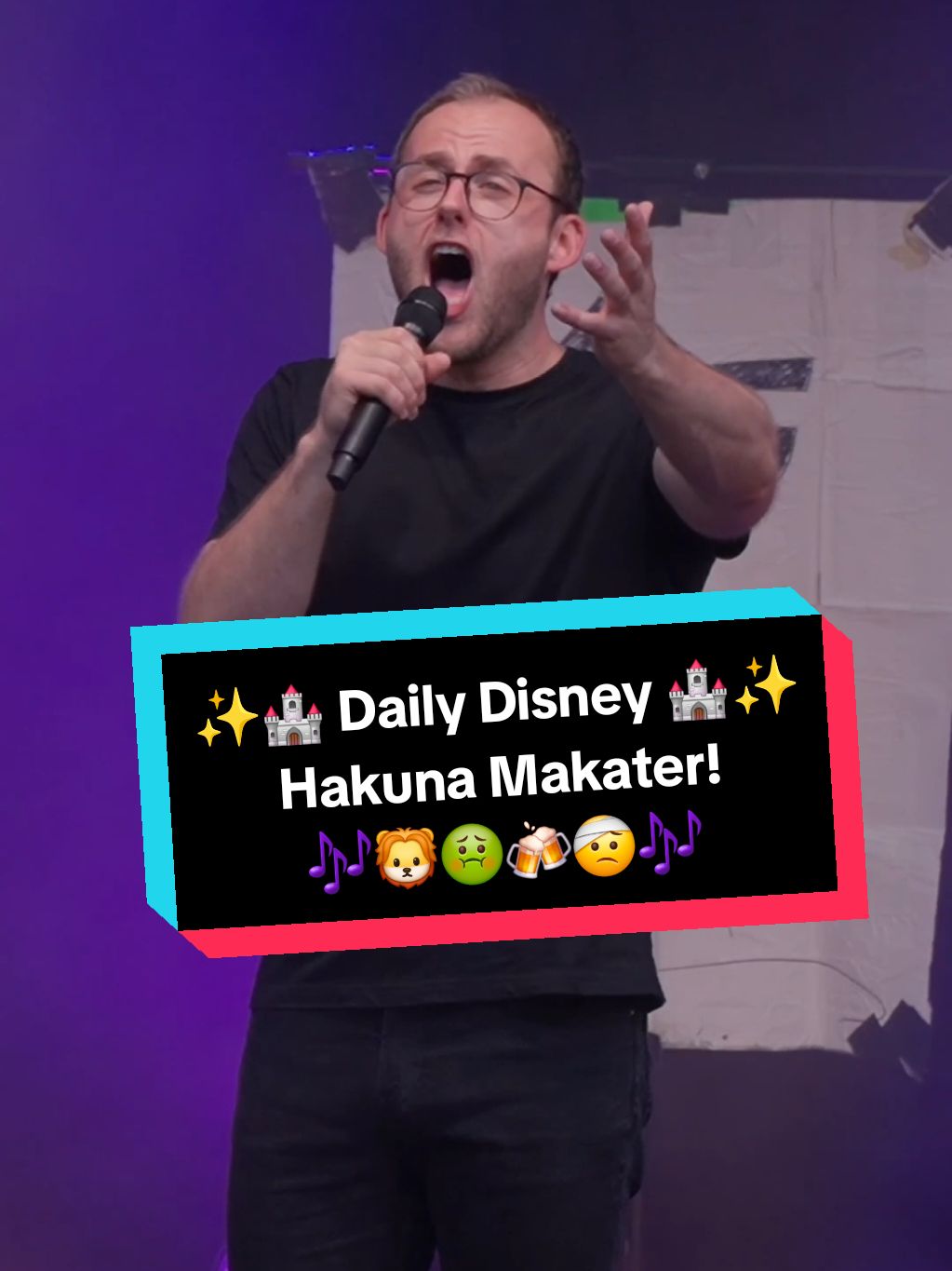 DEINE neue Kater-Hymne?! 😅🎶🦁🤢🍻🤕 Mehr Disney-Parodien & ganz viel mehr Quatsch gibt's auf Tour in meiner neuen Live-Show SVENOMENAL! Alle Termine auf meiner Homepage! (Link im Profil!) 🥰✨️ #comedy #disney #hakunamatata #königderlöwen #lionking #kater #feiern #party #kneipe #kopfschmerzen #hangover #netflix  #viral #fy #fyp #disneylove #fun #lustig #witzig #musik #piano #singen #svenomenal #svenbensmann #tiktokcomedy 