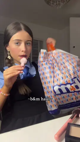 b&m haul🫶🏽 #fyp #foryou #foryoupage #relatable #haul #food #sweets #bandmhaul #blowthisup #trending #teamwork #famous #viral 