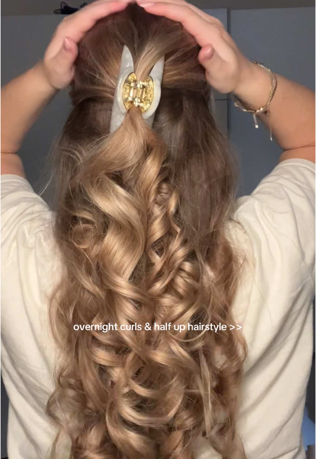 overnight curls goals💖💖 #fypviralシツ♡  #goviral #foryou #fürdichseiteviral  #hairproducts #wowhair #healthyhairjourney #healthyhaircare #hairgrowth #hairgoals #hairgrowthtips #shinyhair #hairtok #longhairgoals #heatlesscurls #heatlesshair #heatlesshairstyles #heatlesswaves #heatlesscurlsovernight #overnightcurls##hairtut #hairtutorials #healthyhairjourney #hairgrowthjourney