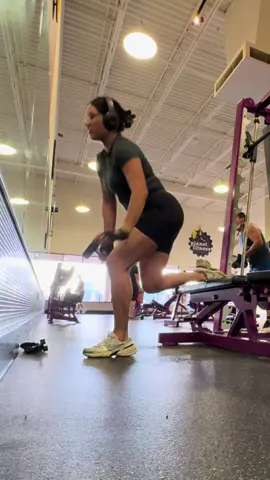 Get it TOGETHER vale!!#microinfluencer #fyp #gymmotivation #gluteday #gluteworkout #GymTok #GymLife #gymmom 