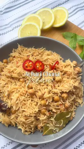Achari chana pilau #Recipe #cooking #food #EasyRecipe #tiktok #desifood #fyp #rice #spicyfood #spicyrice #achari #chana #chickpeas #chickpeasrecipe #vegetarian #fyp #foryoupage #halal 