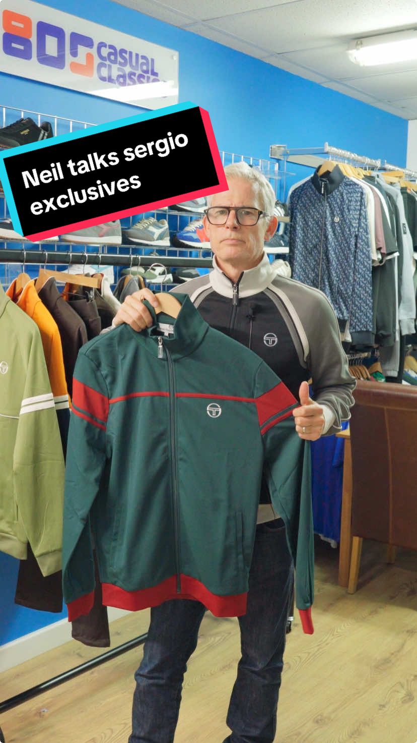 Neil talks new arrivals of Sergio Tacchini to land at 80sCC. Some very limited pieces and exclusives only available through us. Shop the full Sergio Tacchini range via the link in our bio! . . #80scasualclassics #sergiotacchini #exclusives #tracktops #knitwear #bestsellers #fyp #foryoupage #explorepage 