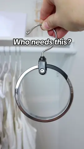 Belts✔️ Bags✔️ Hats✔️ Ties✔️ You can find this multi-purpose closet hanger under ✨Home✨ on my 🕸️site. #closet #organizedhome #organized #storage 