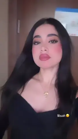 #fashion #makeup #girls #fashion #fyp_viral_tiktok #Fashion #fyoupage #girls_style #photo #Girls #fy #photo #fy #photos #mekup 