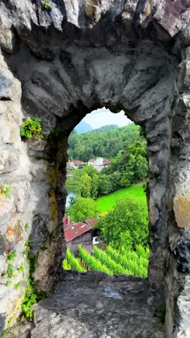 Switzerland Nature 😍🇨🇭 #switzerland🇨🇭 #magicview #adventure #relaxingvideos #fyp 