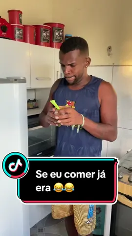 Quem é louco de comer esse doce 😂 #viral #humor #comedia #memes #fly #tiktok #humordecasal 