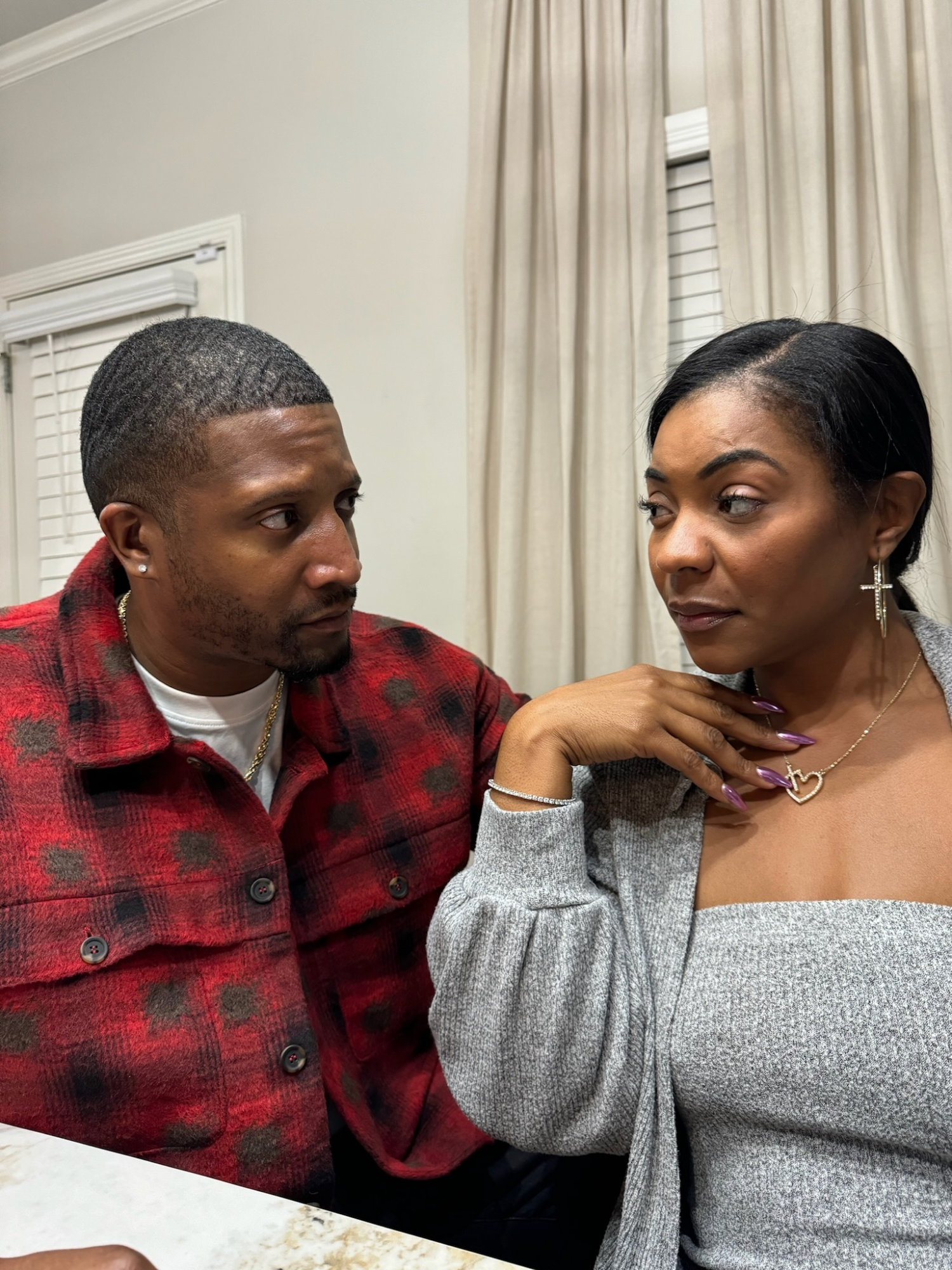 When Jae expresses to Ernestine he’s not giving up on their marriage! #God #Jesus #Jesusispoppin #Jesusbeenpoppin #kountrywayne #letthatsizzleinyourspirit #helpisontheway #love #ernestinemorrison