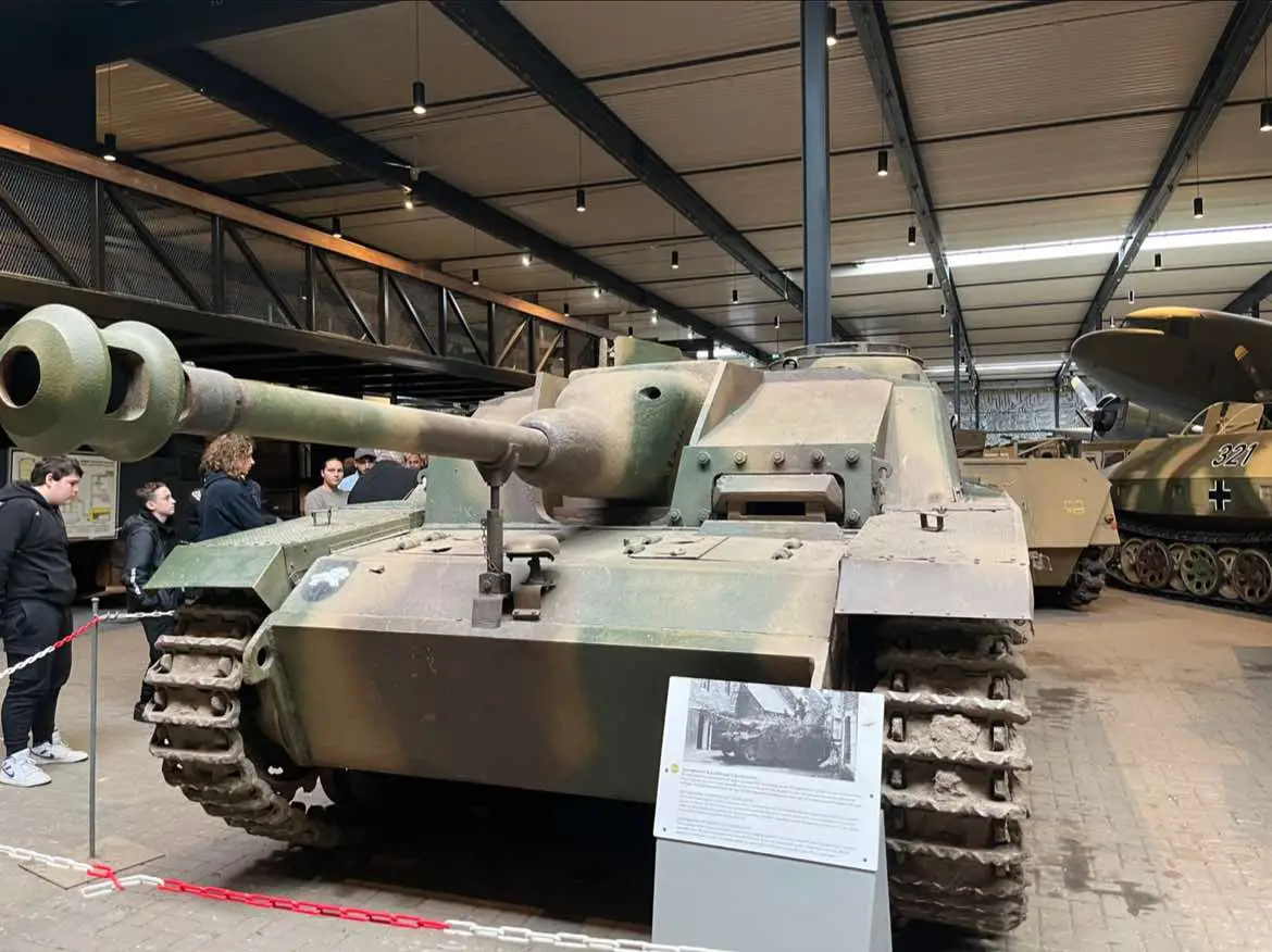 @Oorlogsmuseum Overloon @BrullDozer #overloon #warmuseum #military #tank #vehicle #fyp #viral #warthunder #worldoftanks