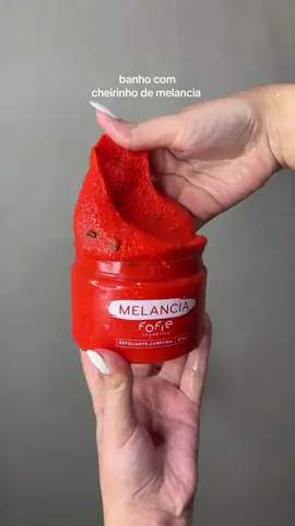 o banho perfeitooo 🍉✨ #esfoliante #esfoliantedasgringas #rotinadebanho #beleza #melancia 