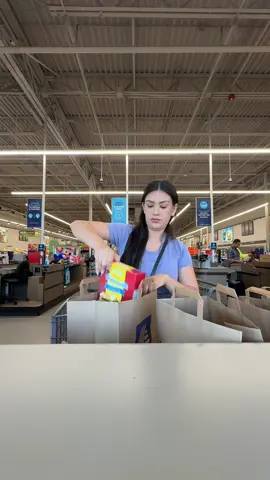Yall the end of the video… 😭 IG: ashleylira_  #MomsofTikTok #momlife #momtok #youngmom #errands #errandswithme #errandswithme #shopping #shopwithme #groceryshopping #spendt #dayinmylife #ditlofamom #momvlog #aldi 