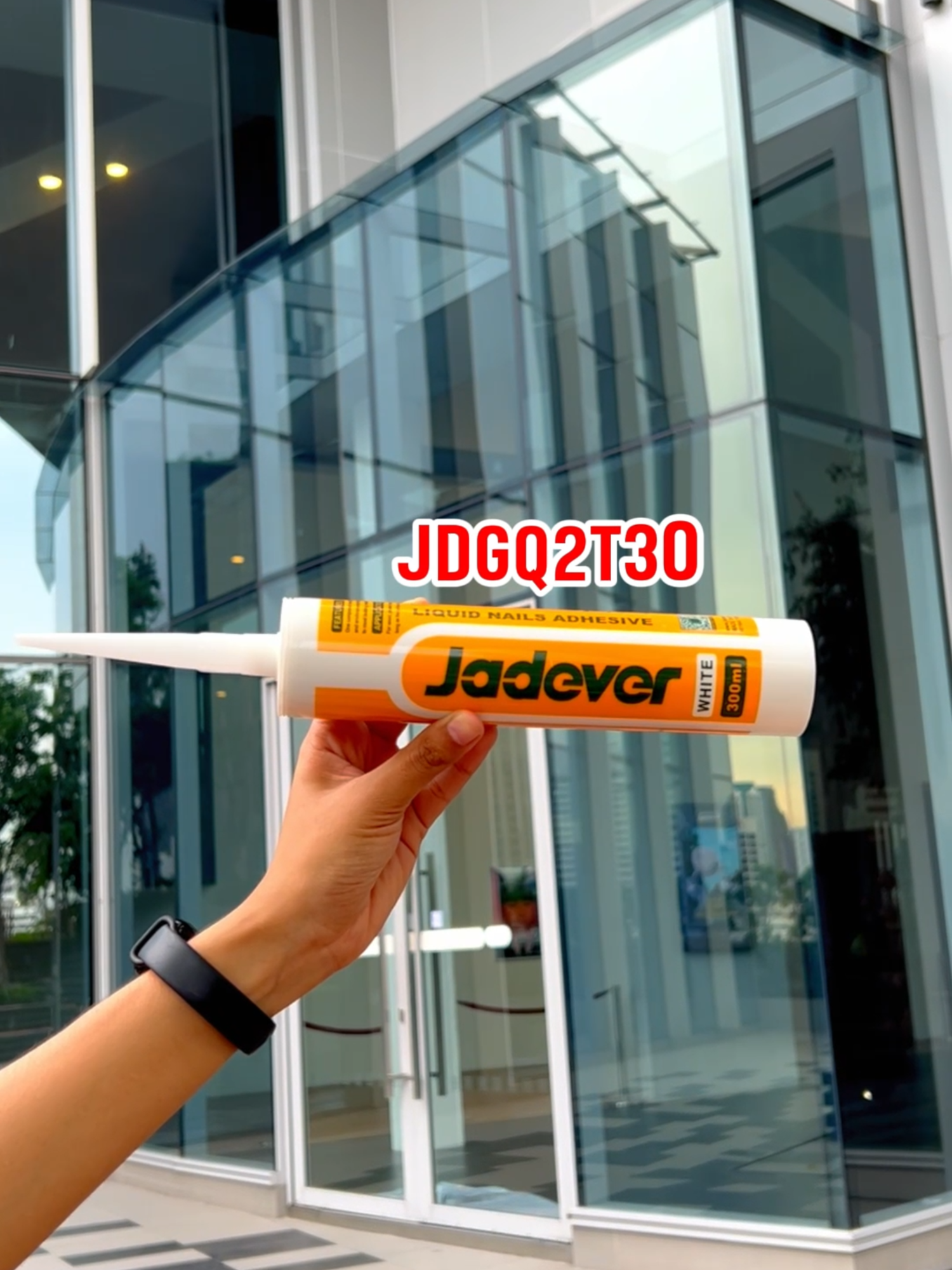 ติดแน่น ทนทาน ใช้งานง่าย! กาวตะปู 300 ml. สีขาว รุ่น JDGQ2T30 #superhomemart #jadever #fyp #foryou #เครื่องมือช่าง