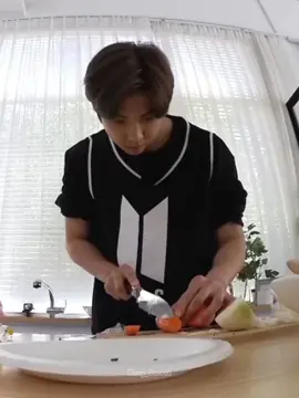 gapapa sayang aku tetap cinta 😭😍😘 #namjoon #rm #core 