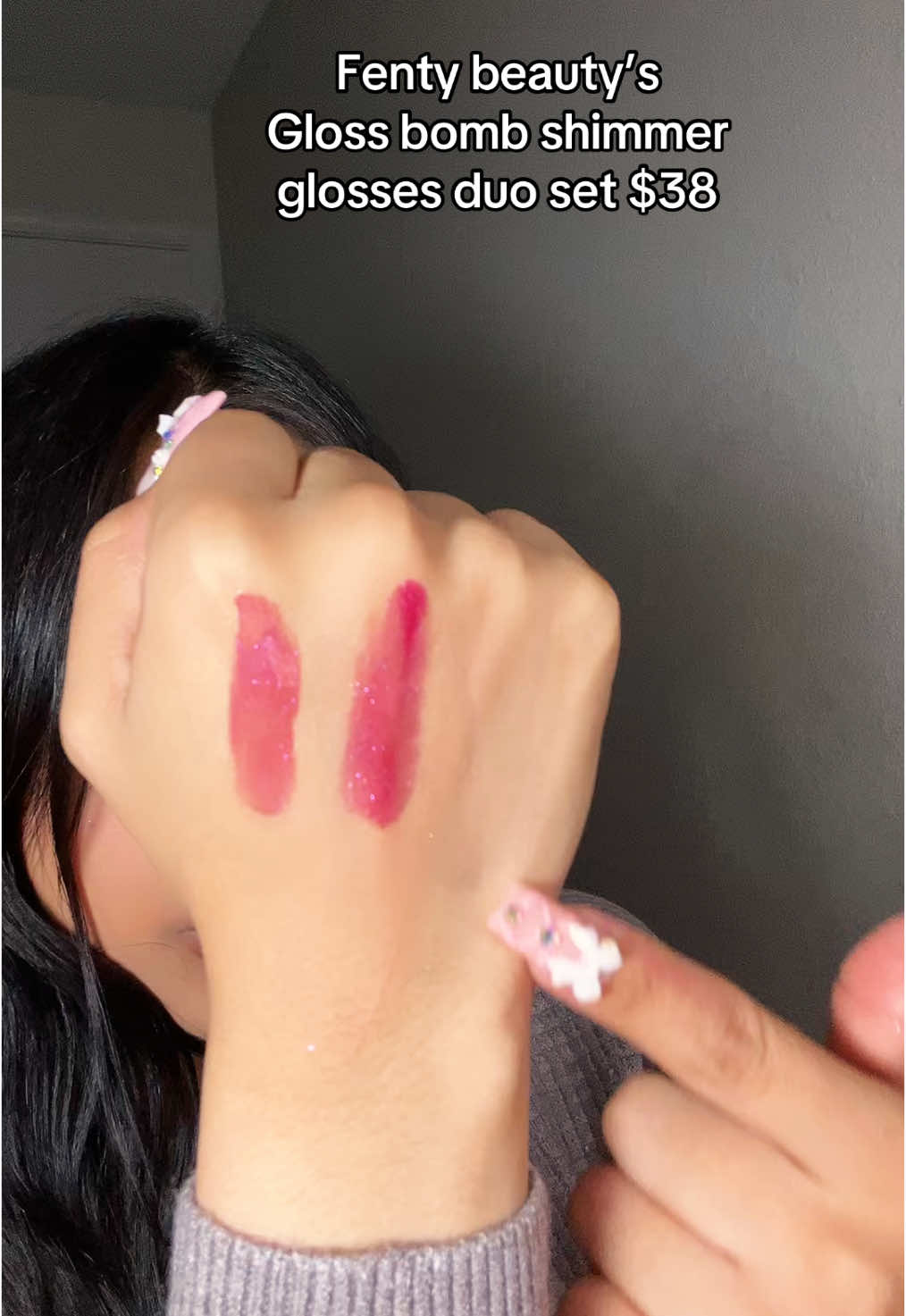 @Fenty Beauty #fentybeauty #fentybeautyglossbomb #glossbombglosses #fentylipgloss #swatches #lipswatches #tiktokshopblackfriday #tiktokshopcybermonday #makeupreview 