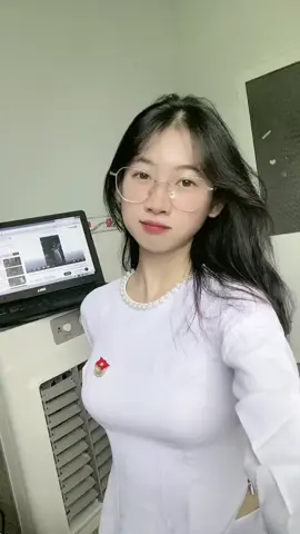 #buôn tay nhau ra để cả hai đau lòng#xyzbca #xuhuong #tik 