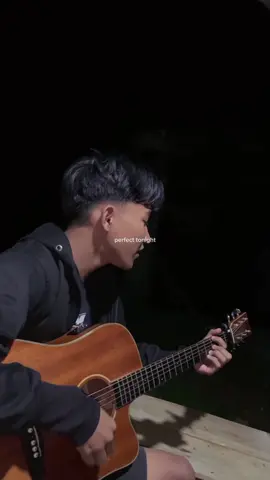 darling you look perfect tonight✨ Ed Sheeran - Perfect cover by Oza #fyp #cover #coversong #fypage #music #fyp:) #indomusikgram #musik #musikviral #coverlagu #edsheeran #perfect 