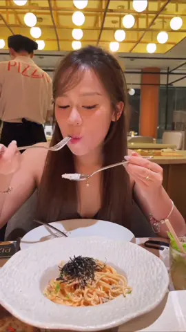 May mà tui có bộ đôi bàn chải điện và tăm nước Colgate này nè, thoả thích ăn nhiều món mon mà không quạo 😚 #ColgateVN #ColgatePulse #bànchảiđiện #tămnướcColgate #waterflosser #3BrothersMedia